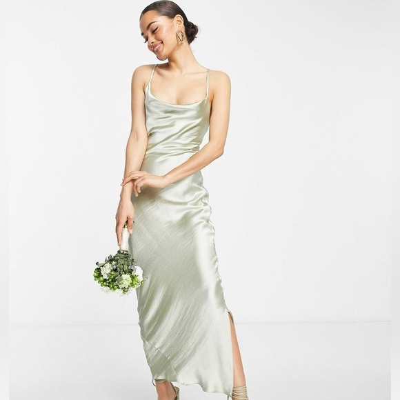 ASOS DESIGN Cream  Satin Slip Dress Size 4 - Picture 1 of 9
